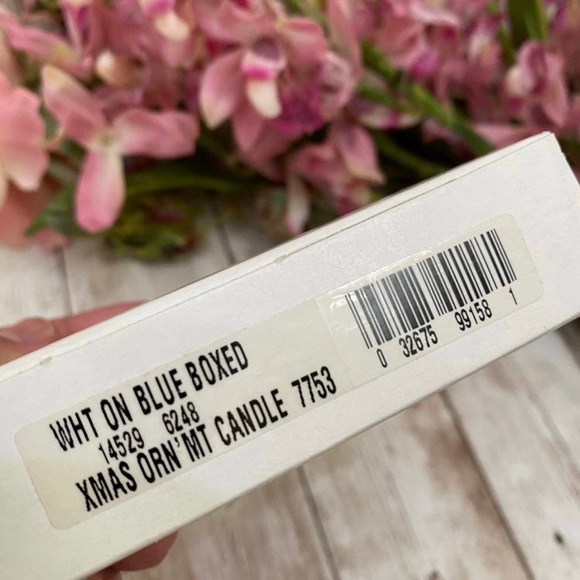 Vintage WEDGWOOD Blue JasperWare Christmas Candle Holly Boxed Christmas Ornament - Picture 10 of 10